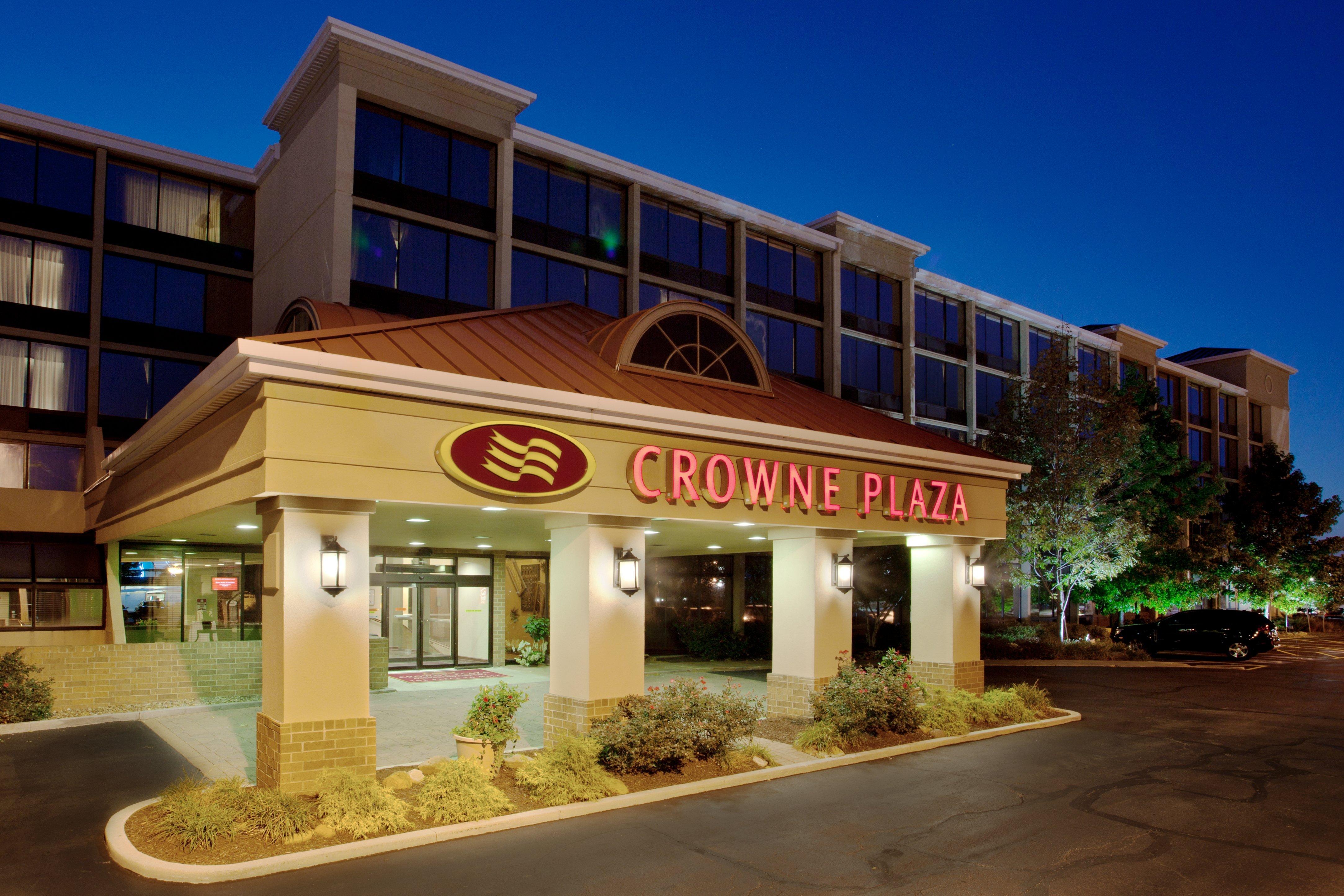Crowne Plaza Cleveland Airport By Ihg Hotell Middleburg Heights Exteriör bild