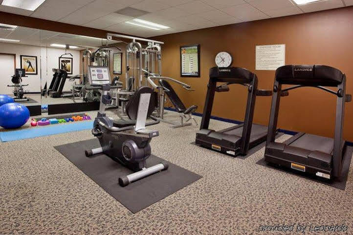 Crowne Plaza Cleveland Airport By Ihg Hotell Middleburg Heights Exteriör bild